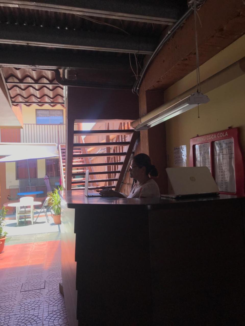 Cabinas Yolymar Puntarenas Exterior foto