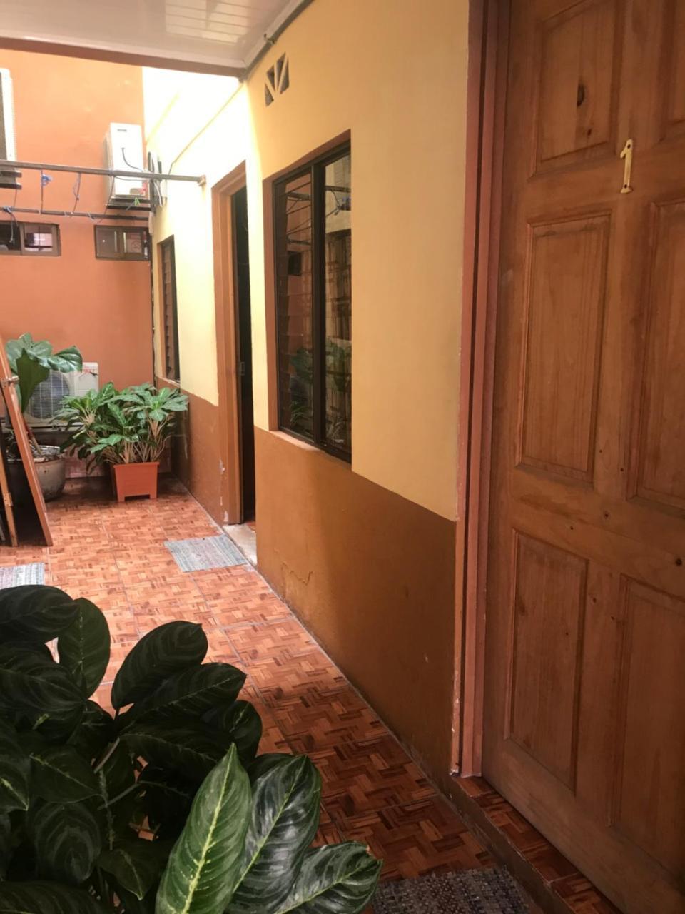 Cabinas Yolymar Puntarenas Exterior foto